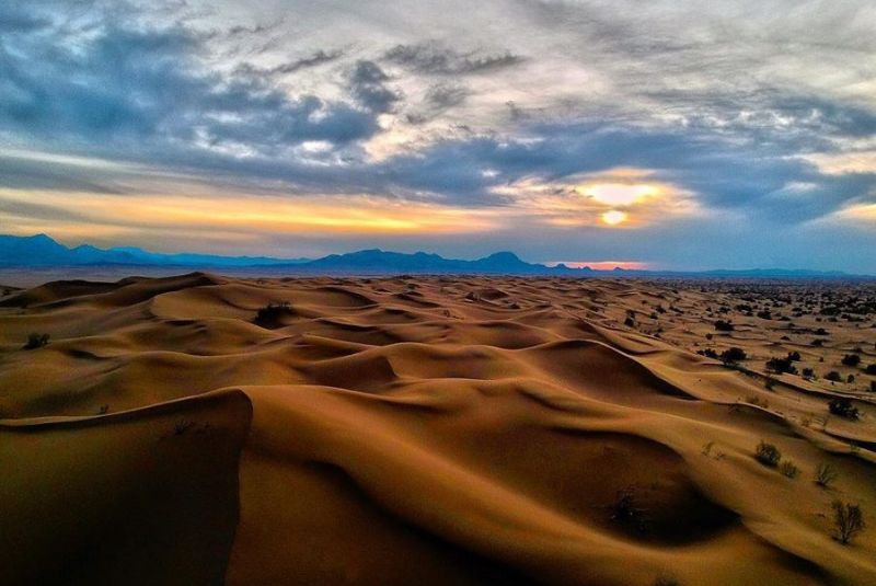 Rig-e Jenn (ริค-เอ-เจนน์)  อิหร่าน