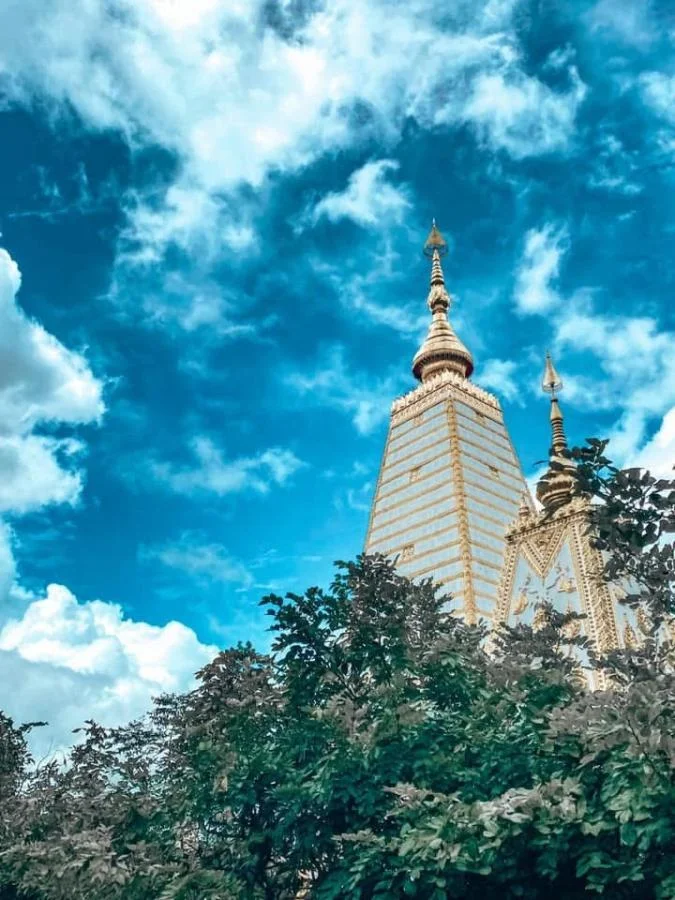 วัดพระธาตุหนองบัว