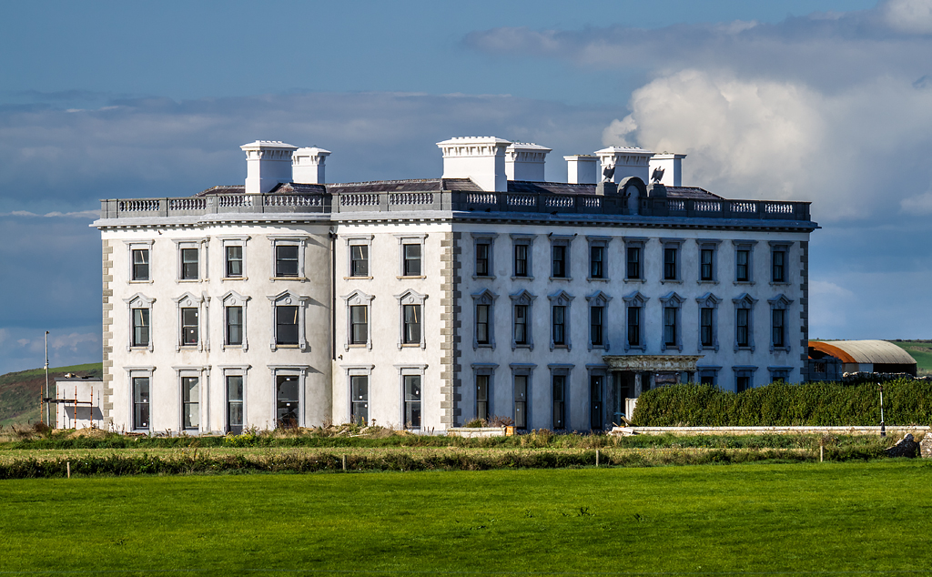 Loftus Hall (ลอฟตัส ฮอลล์) ประเทศไอร์แลนด์