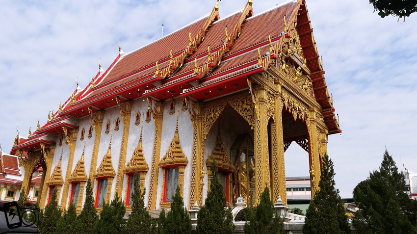 วัดเสมียนนารี