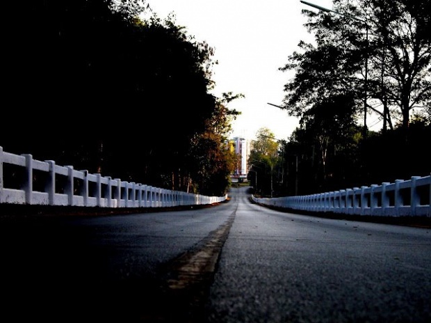 สะพานขาว มหาวิทยาลัยขอนแก่น