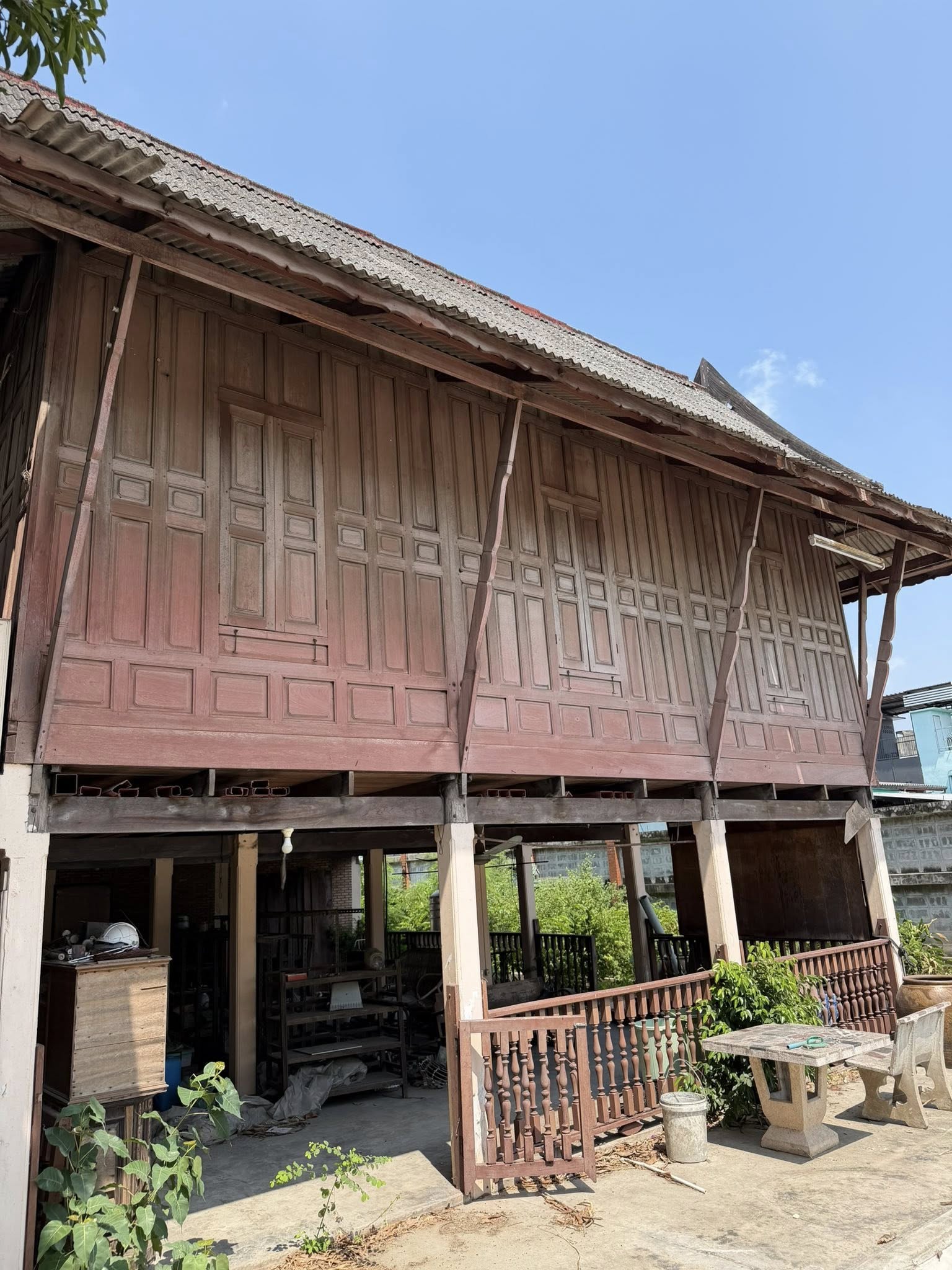 บ้านทรงไทยร้อยปี